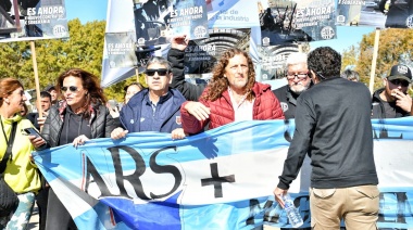 Soberanía: ATE y la CTA, presentes en el llamado a licitación del canal de Magdalena