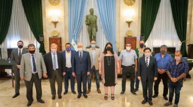 ATE firmó paritaria de trabajadorxs y docentes civiles de las FF.AA., seguridad y del IOSFA