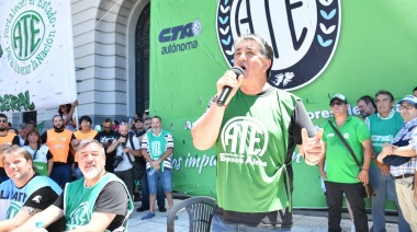 Jornada nacional de lucha de ATE: "No podemos permitir que el ajuste lo volvamos a pagar los trabajadores y el pueblo"