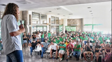 Ensenada: Cientos de jóvenes de ATE debatieron sobre el tiempo que viene