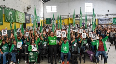Asamblea de ATE en La Plata: Casi 600 estatales aprobaron la memoria y el informe político