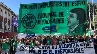 ATE moviliza a la legislatura por los pases a planta permanente